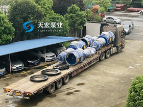 <b>湖南天宏泵业9台立式长轴泵启程发往青藏高原</b>