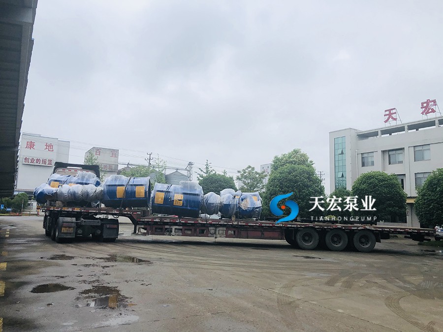 九台立式长轴泵启程发往青藏高原 (4)